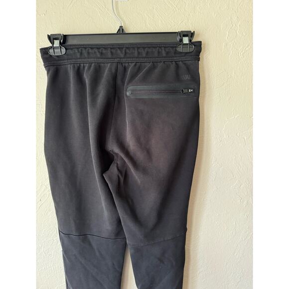 A bundle of 3 Men's Joggers Under Armour, AE, J Crew Size S / M - Picture 11 of 14